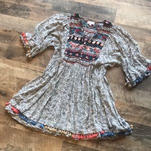 UMGEE Printed V-neck with partial button-up feature. Bohemian dress/tunic